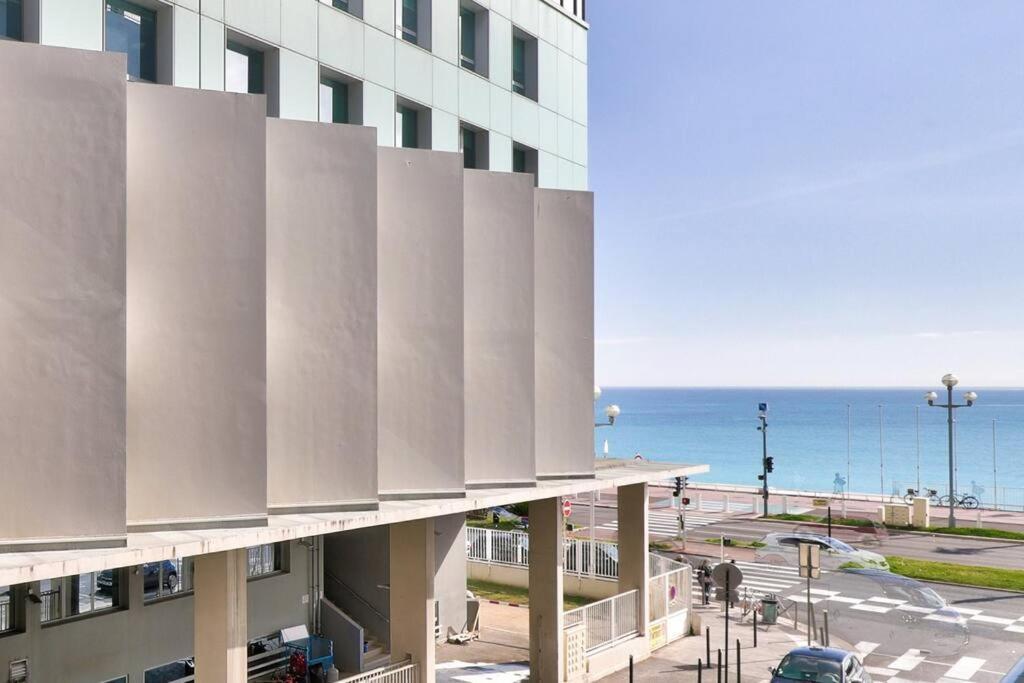 L29 Lenval Beach At 1Min Walk To Sea Front Ac Balcony Nice Luaran gambar